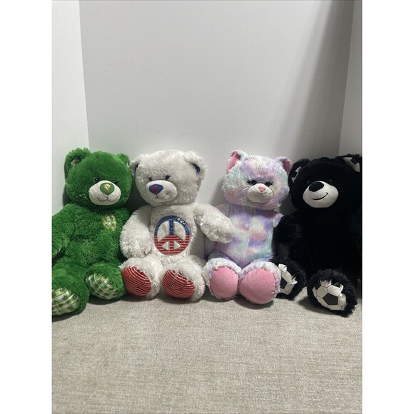 Build A Bear Lot Of 4 Bears Authentic, Four Leave Clover, Soccer, Peace, Kitten - Picture 1 of 16